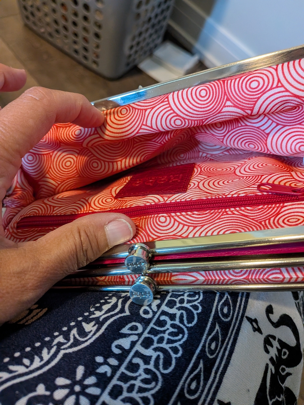 HOBO Hot Pink Kiss-Lock Clutch - Picture 9 of 13